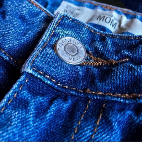 Topshop MOTO Blue Denim High Waisted Rise Straight Mom Jeans - Picture 6 of 8